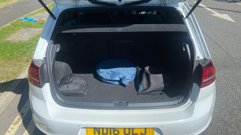 Volkswagen Golf 1.4 TSI GTE 5dr DSG Hatchback